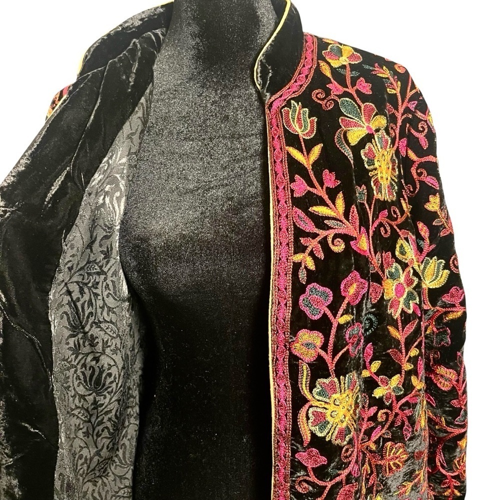 Soft Surroundings NWT Boho Astrid Embroidered Velvet Jacket – PM (10/12 P) - Picture 11 of 15
